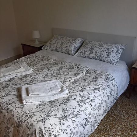 Marchese Ugo Bed & Breakfast Palermo Eksteriør bilde